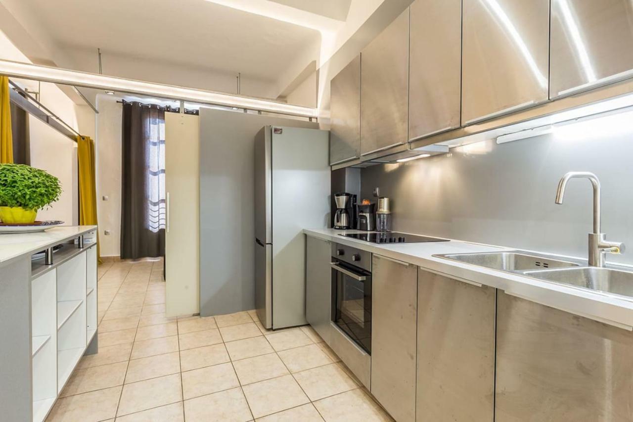 Renovated Loft At The Center Of Monastiraki Apartment Atena Exterior foto